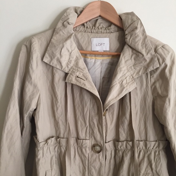 Loft Romantic Ruffle Trench - Picture 3 of 4